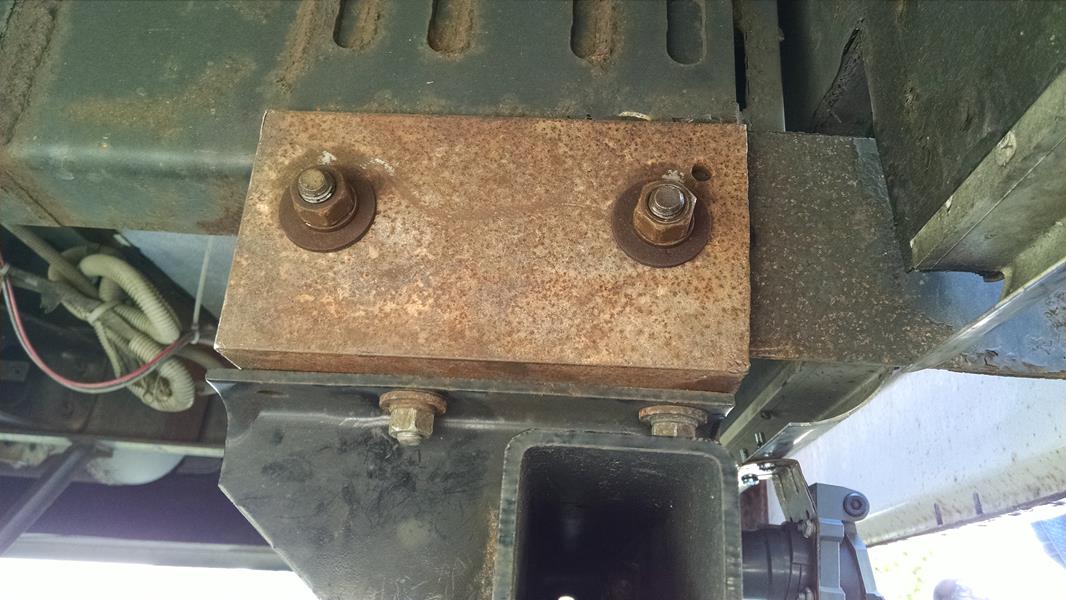 Cracked Trailer hitch mounting bracket